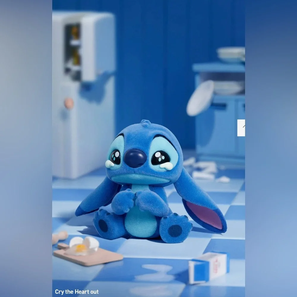 Being a Couch Potato - Disney Stitch Little Emotion Series Figure - Picture 7 of 16